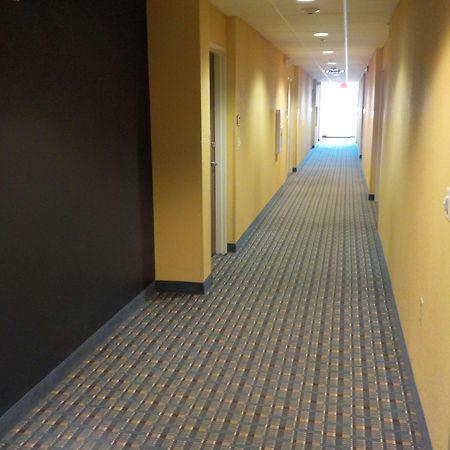 Surestay Plus Hotel By Best Western Keyser Exterior photo